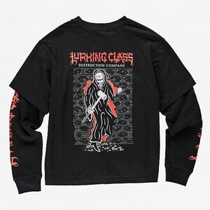 Lurking Class shirt with Skull Graphic and thermal sleeves size XXL NWT